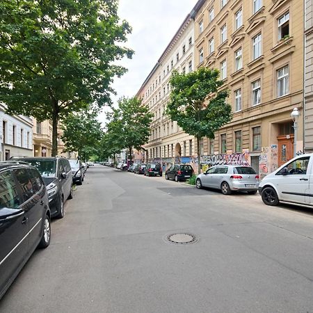 Quiet Courtyard Apartment Berlin Exterior foto